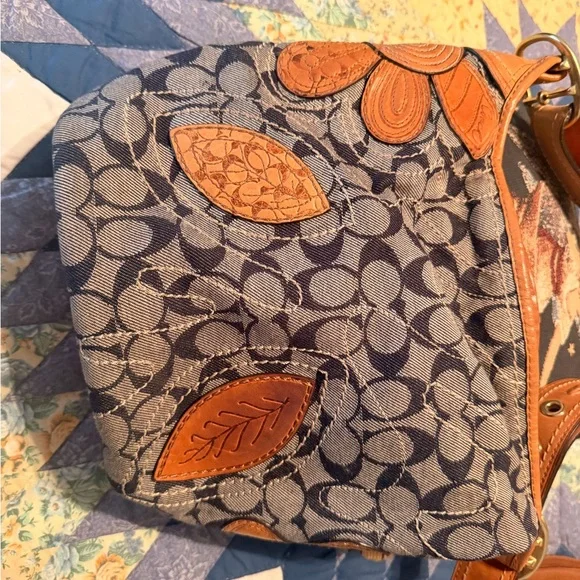 Coach Blue and Brown Floral Women's Bag - Picture 2 of 4